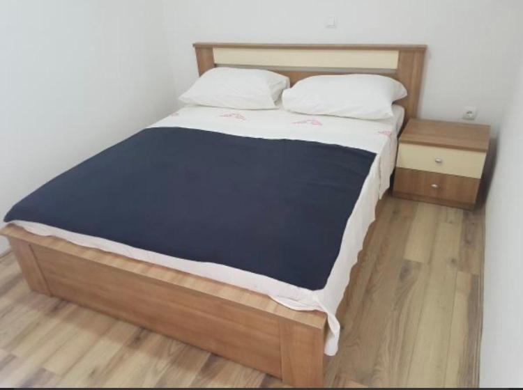 Apartmani Veronika Sukošan Esterno foto
